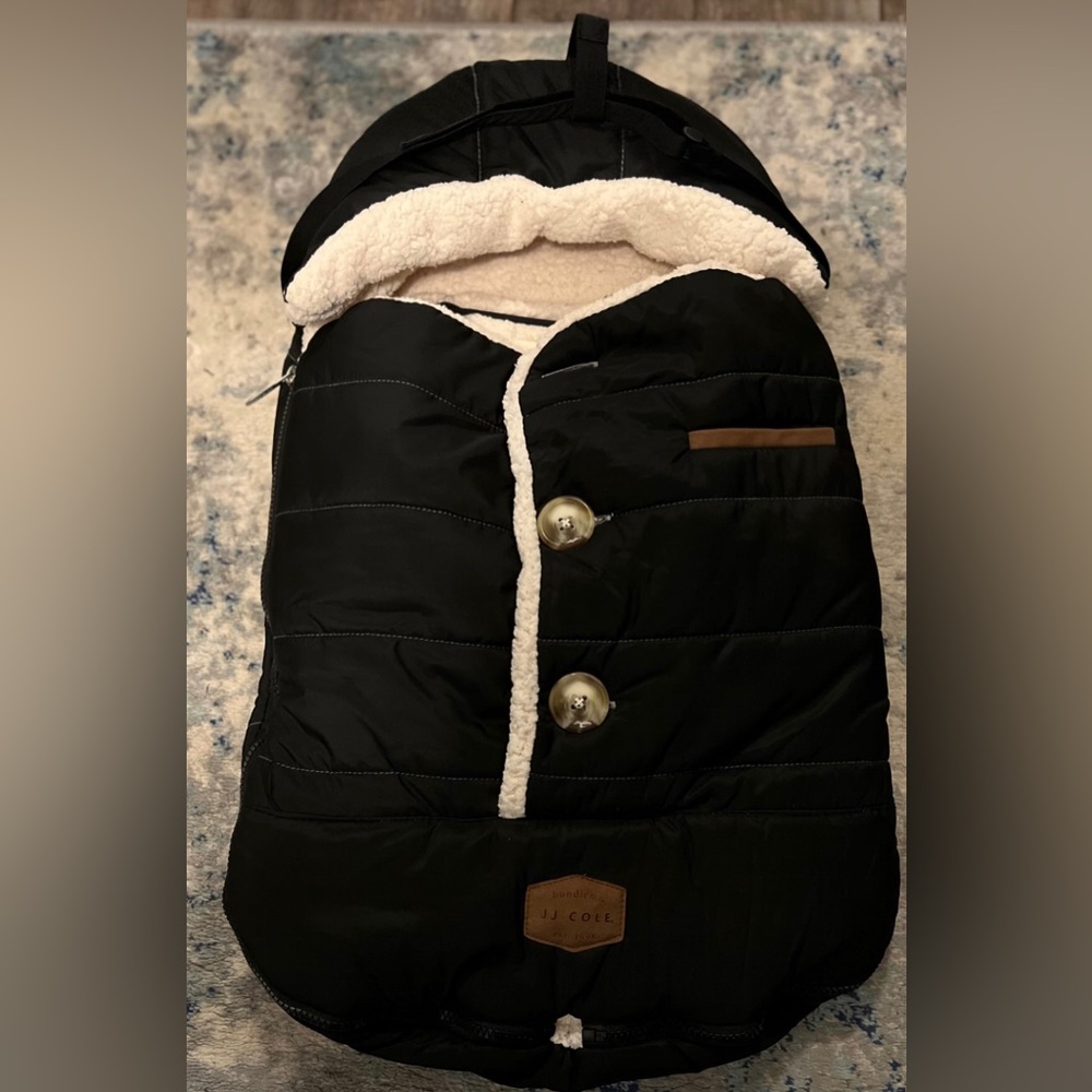 NWOT JJ Cole Car Seat/Stroller insert